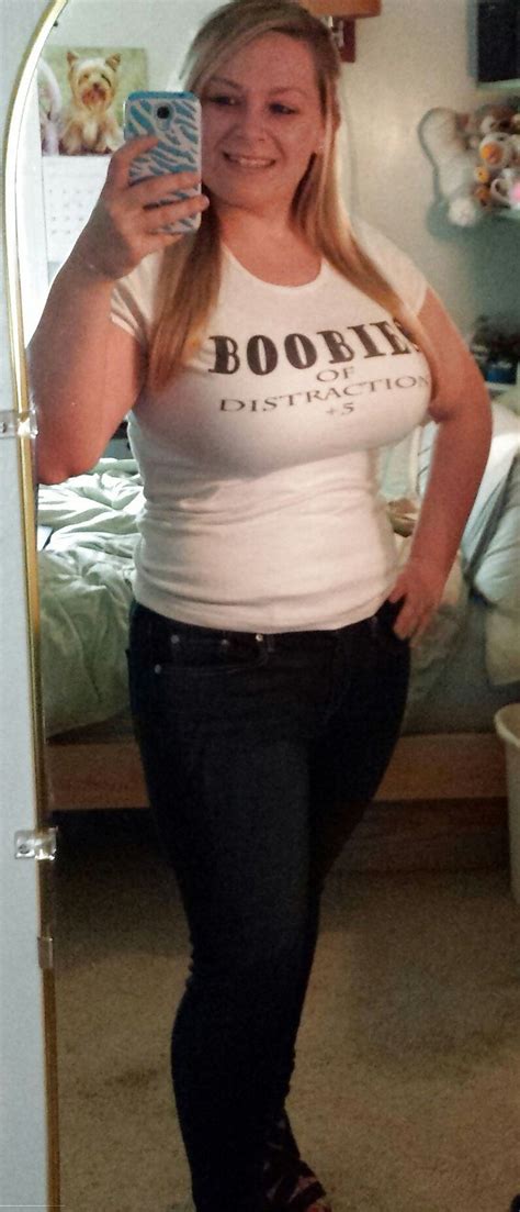 saggy tits amature